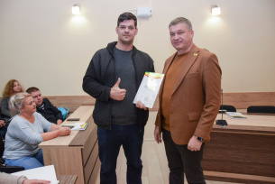 Евпаторийцы получили земельные участки Евпаторийцы получили земельные участки