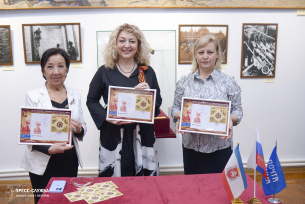 В Евпатории состоялось гашение марочного блока, посвященного 80-летию Победы В Евпатории состоялось гашение марочного блока, посвященного 80-летию Победы