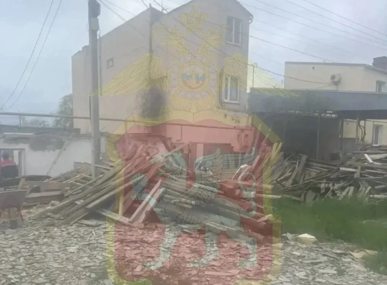 Полицейские Евпатории привлекли к ответственности местного жителя за незаконную свалку