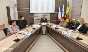 В Евпатории прошли слушания по проекту бюджета В Евпатории прошли слушания по проекту бюджета