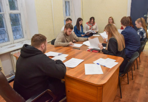 В Евпатории прошло заседание Молодежного совета В Евпатории прошло заседание Молодежного совета