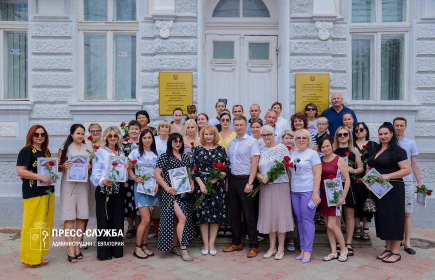 В Евпатории чествовали работников торговли