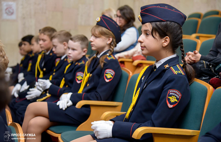 Юных евпаторийцев посвятили в кадеты 