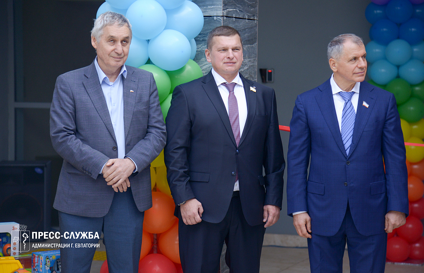 В Евпатории открыли два новых детских сада