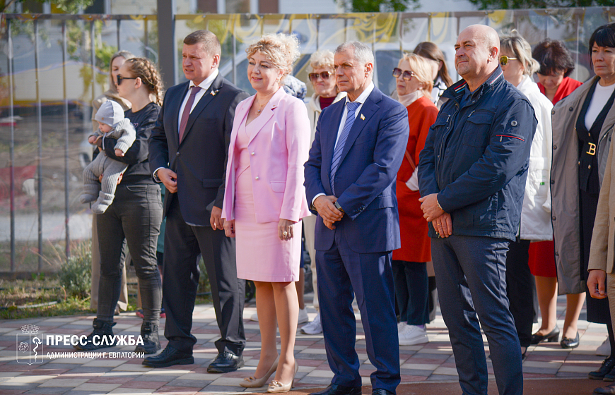 В Евпатории открыли два новых детских сада