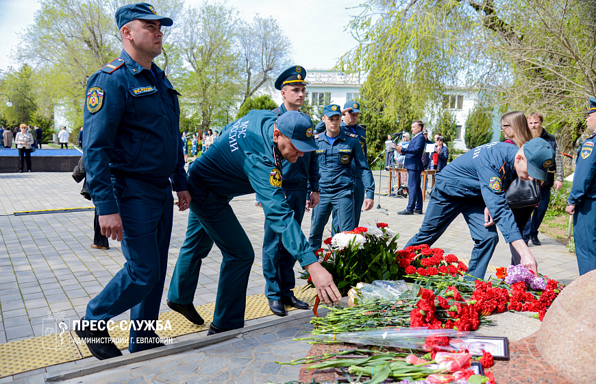 В Евпатории почтили память жертв чернобыльской трагедии 