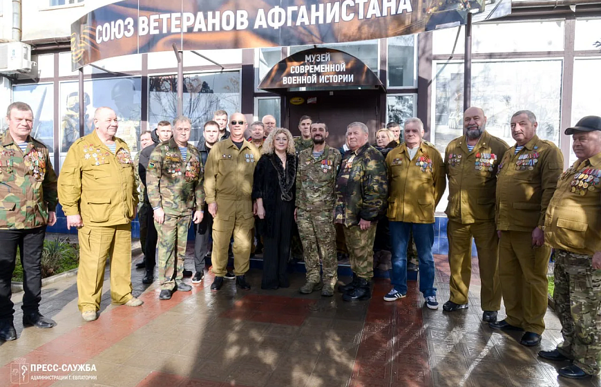В Евпатории прошел митинг, посвященный Дню памяти воинов-интернационалистов